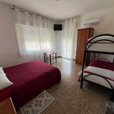 Affittacamere Mark Faenza Dış mekan fotoğraf